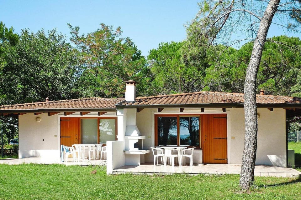 Holiday Home Exterior [summer]
