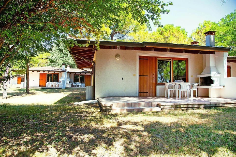 Holiday Home Exterior [summer]