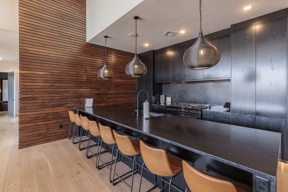 Kitchen Bar