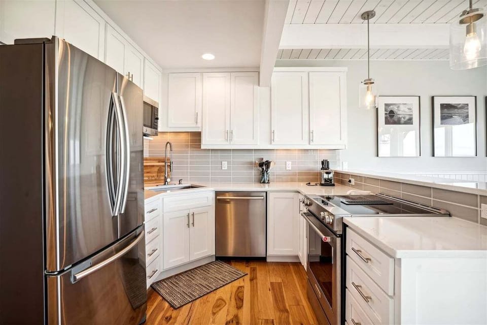 Kitchen at 777 Ocean