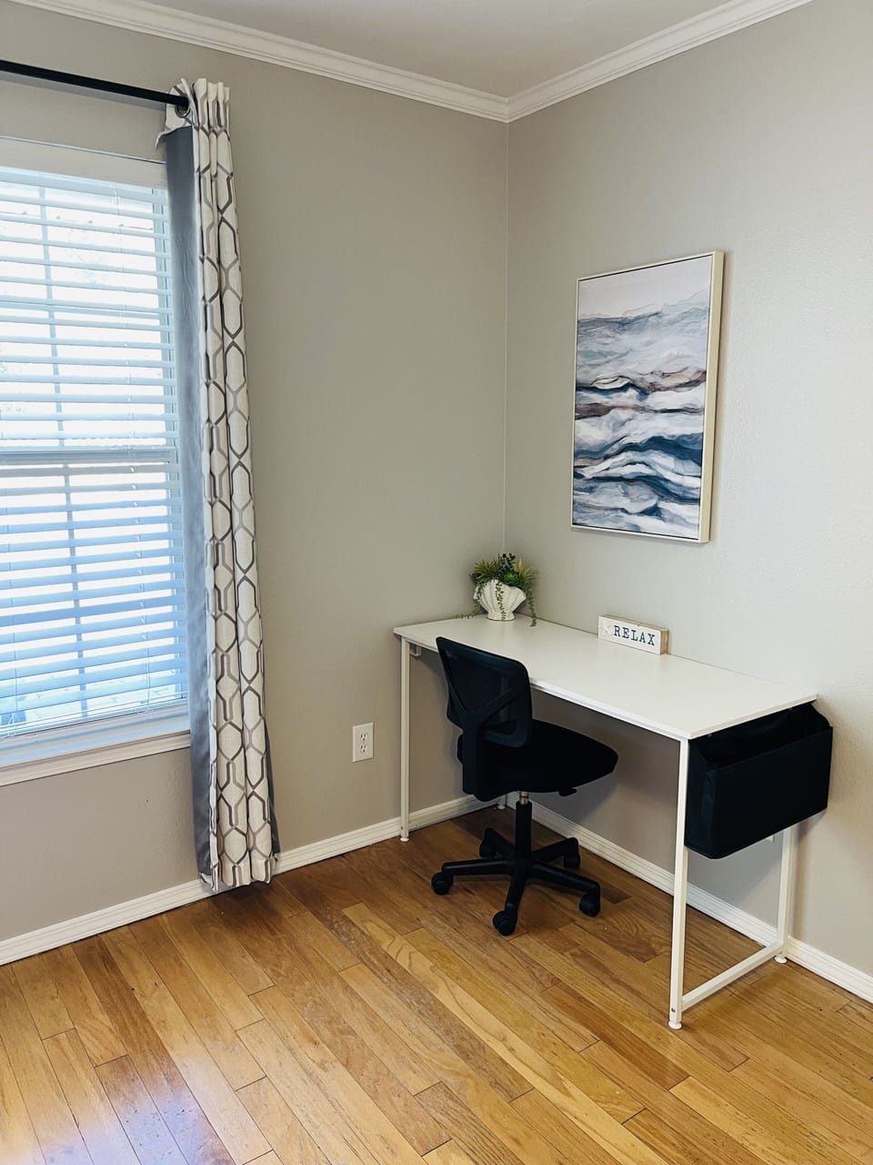 A perfect space for all your office needs!