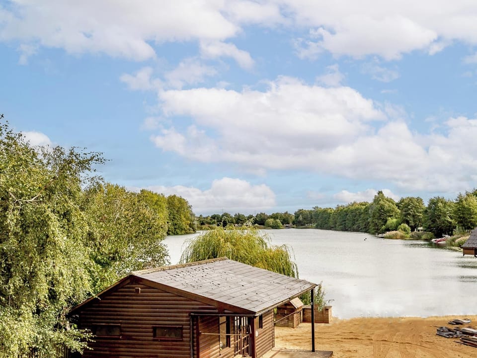 Setting | Alpine Lodge, Pentney