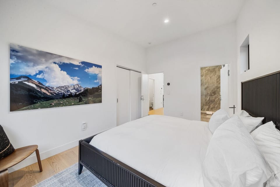 King Guest Bedroom