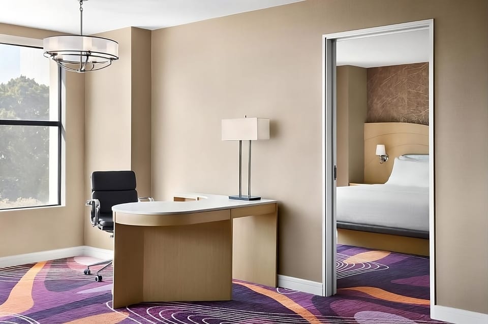 Unit with 1 King size bed