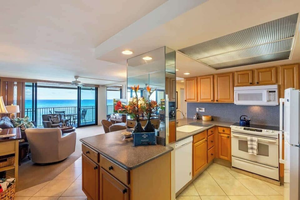 Kitchen with a view...check.