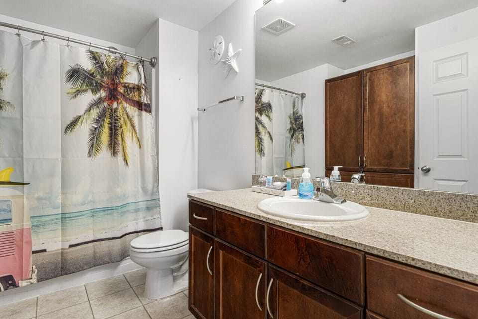 Second Full Bathroom!