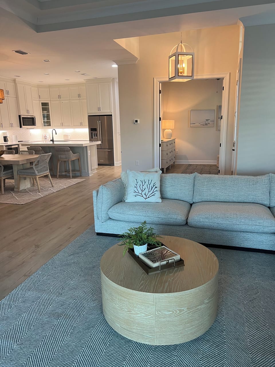 Spacious living  room