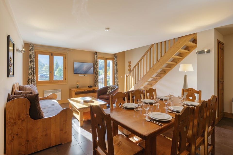 Living and dining room