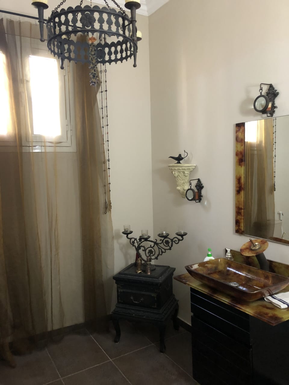 Second bathroom 