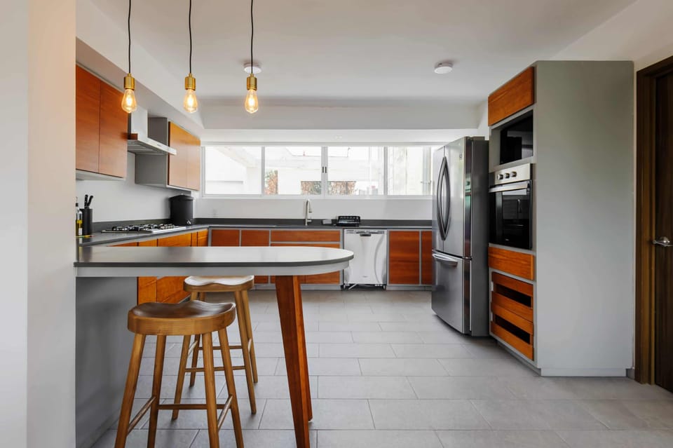 Open kitchen
