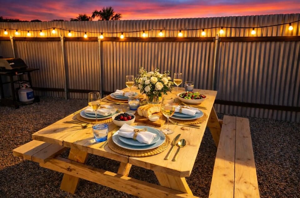 Outdoor dining
