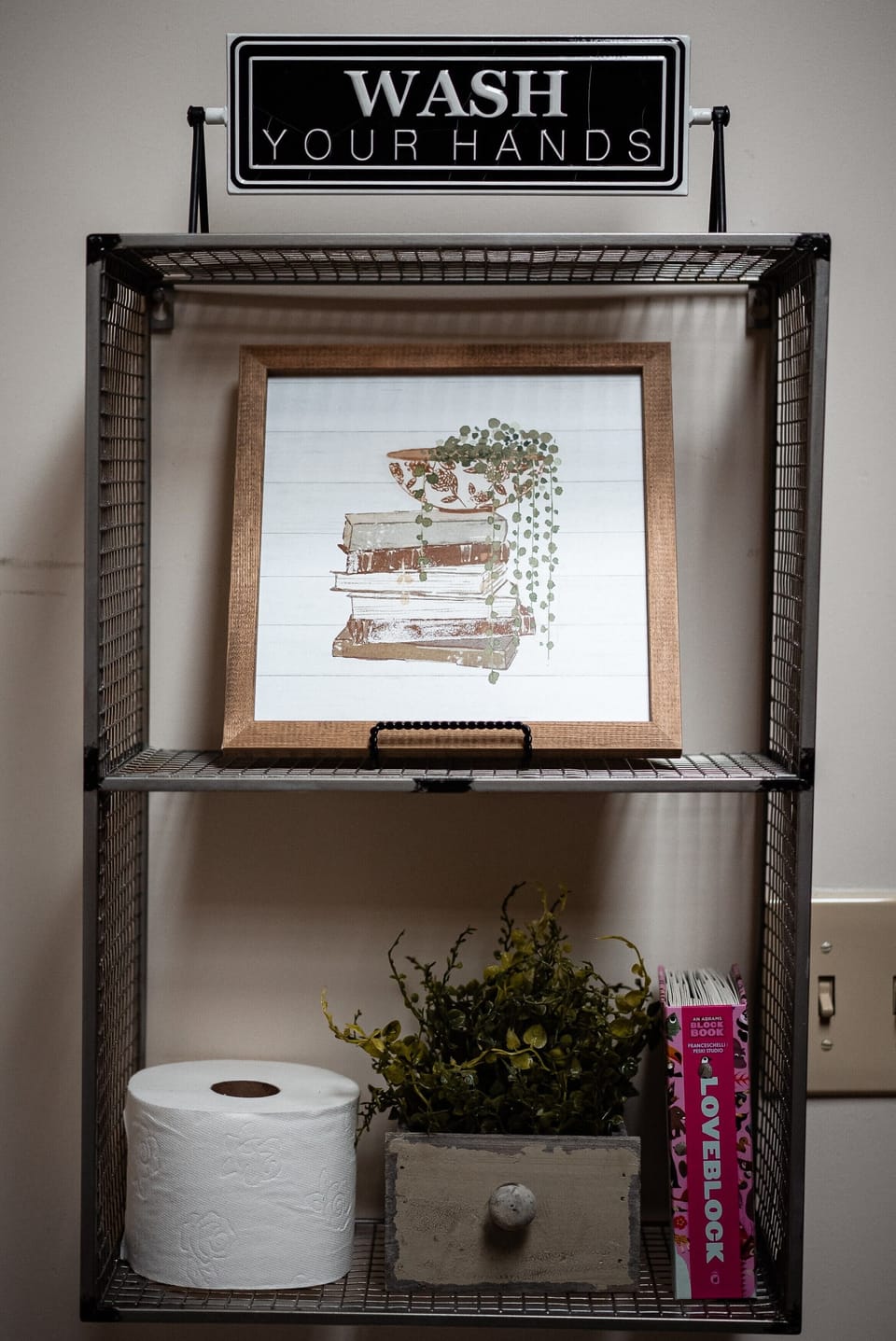 Decorations in the Bathroom.