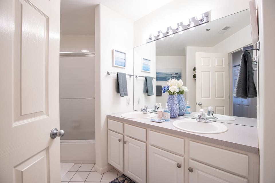 Main bath with large vanity