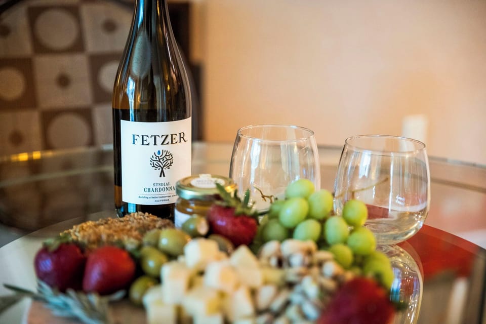 Complimentary Welcome Amenity | Wine & Fresh Fruit Platter | Luxury Arrival Experience | Romantic Las Vegas Retreat | Honeymoon Couples Anniversary | MGM Signature Suite Perk