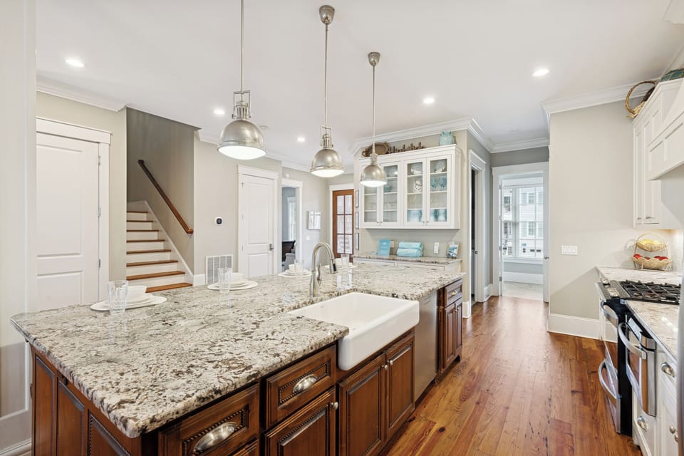 Fully stocked kitchen and all stainless steel appliances.