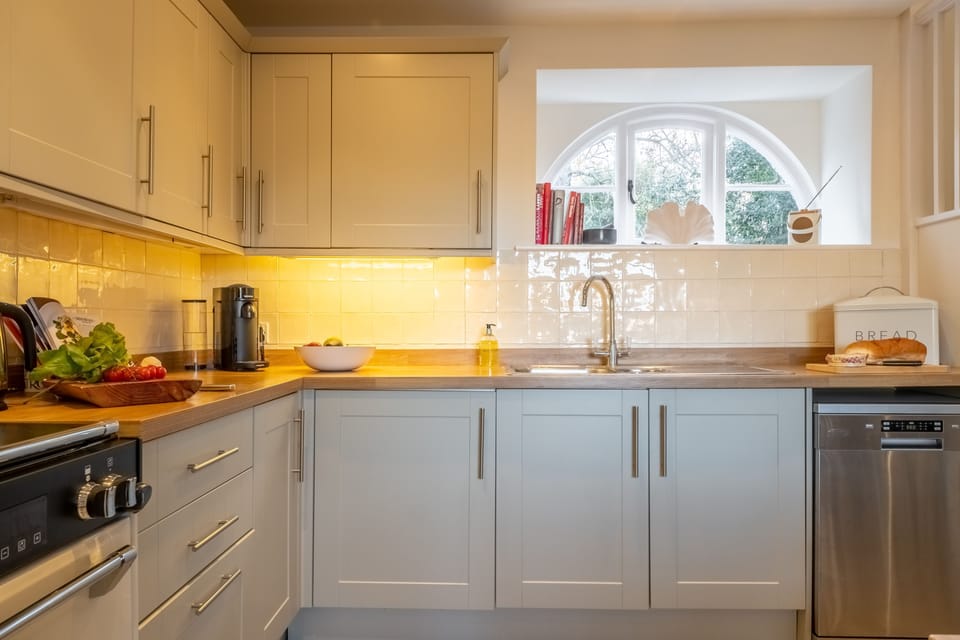 Ground floor: Beautiful well-equipped kitchen