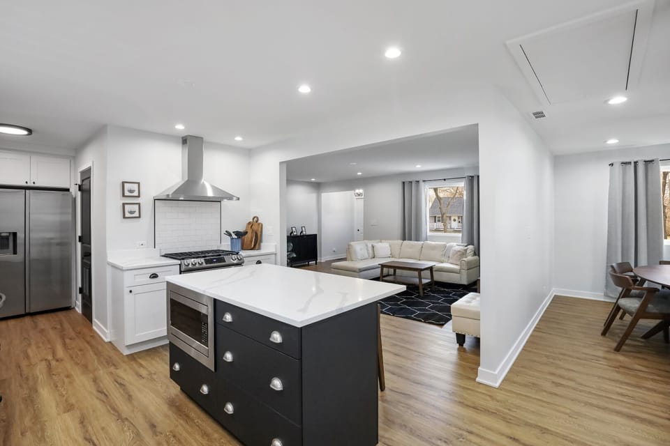 Contemporary Kitchen