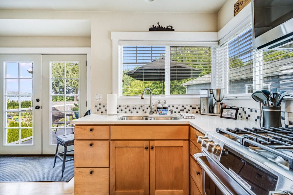Kitchen includes dishes, utensils, dish detergent, paper towels and other needed kitchen items to make your stay feel just like home.