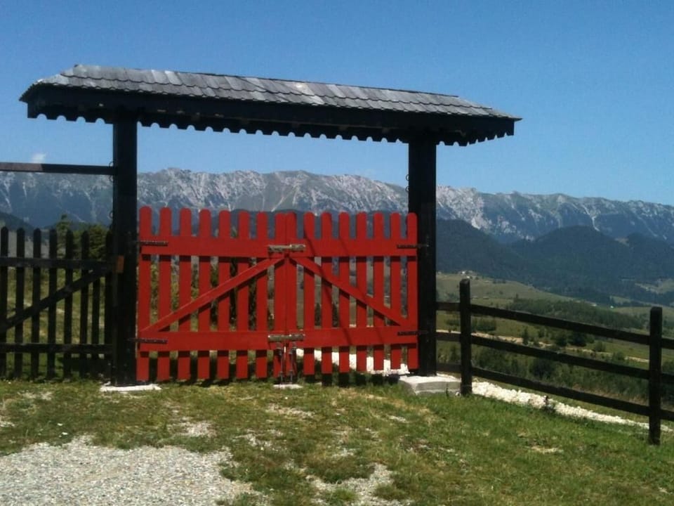 Main entrance to the chalet