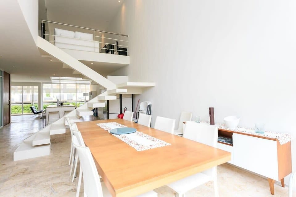 Spacious dining are for 8 guests