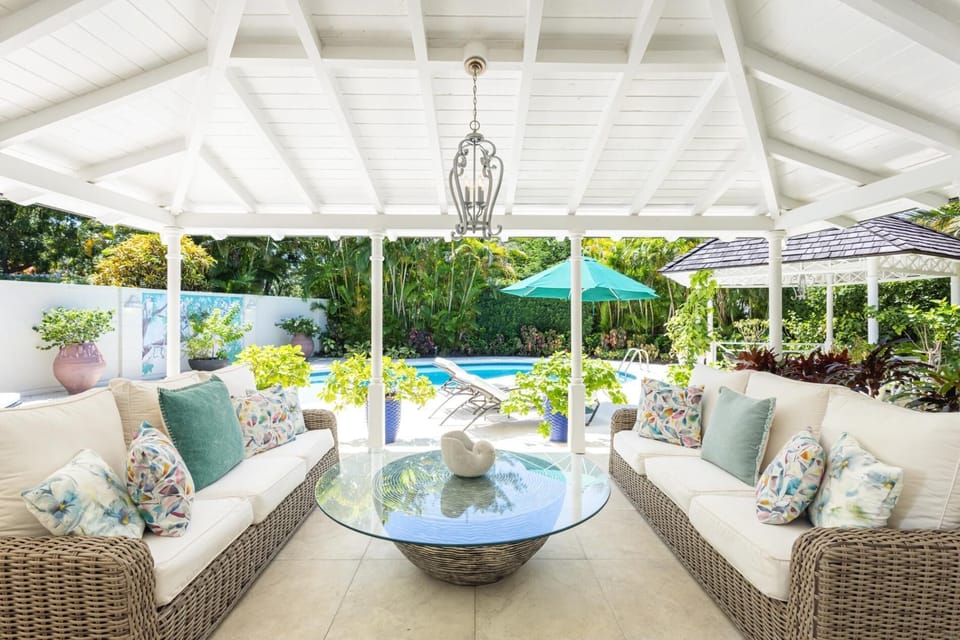 "Lonetrees" - Large Luxury Private Villa w/ Pool by One Caribbean Estates (511)