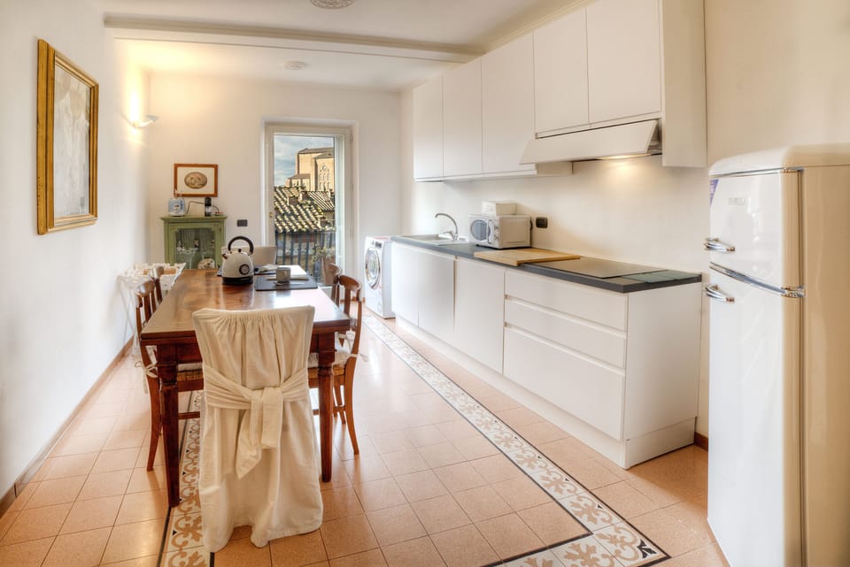 Kitchen and dining table