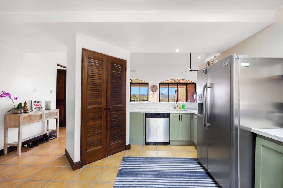 You can never go wrong with a large and new kitchen. 