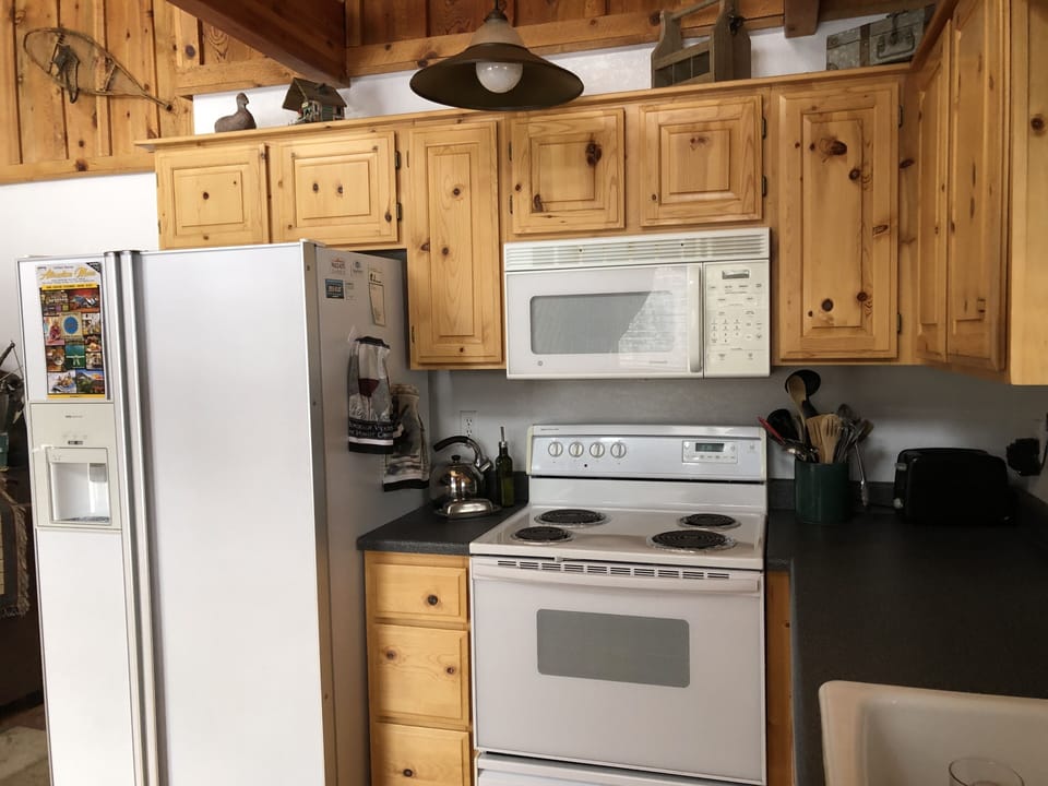 Kitchen appliances 