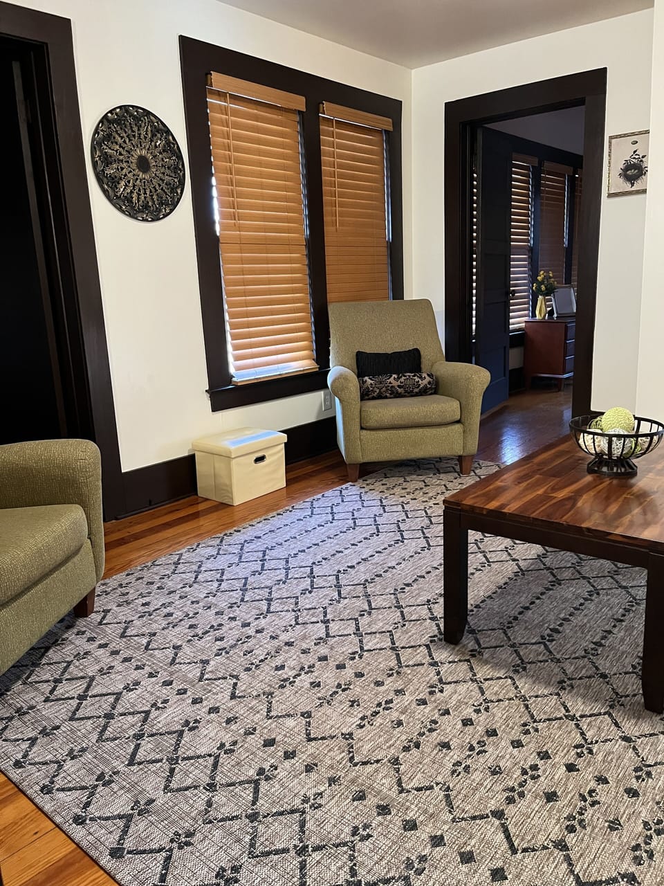 Upstairs living room with pull out queen sofa 