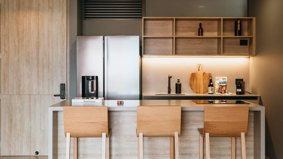 Kitchen & Dining Area. 