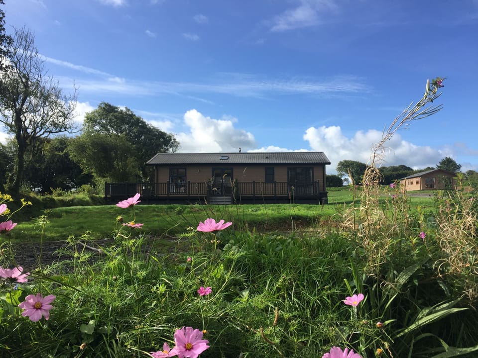 Lana Berry luxury two bedroom lodge with stunning countryside views