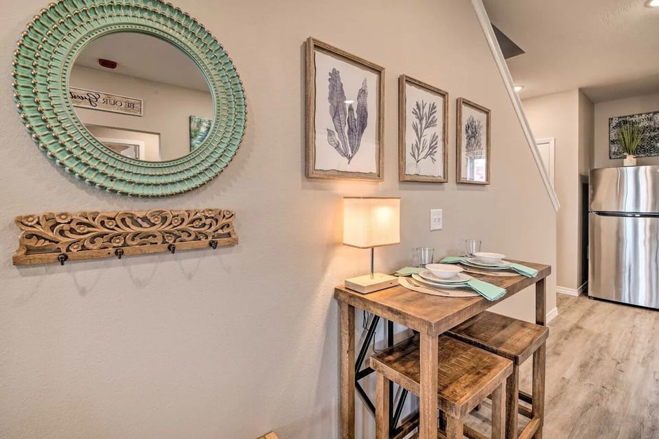 Dining Area 2