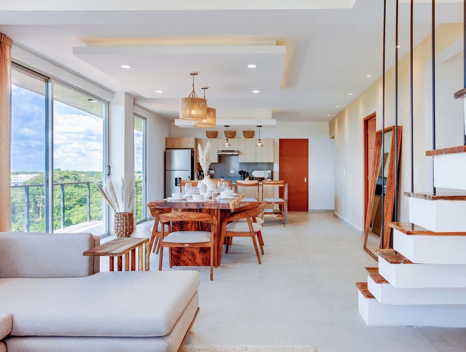 Open the sliding doors to let the ocean breeze permeate the space