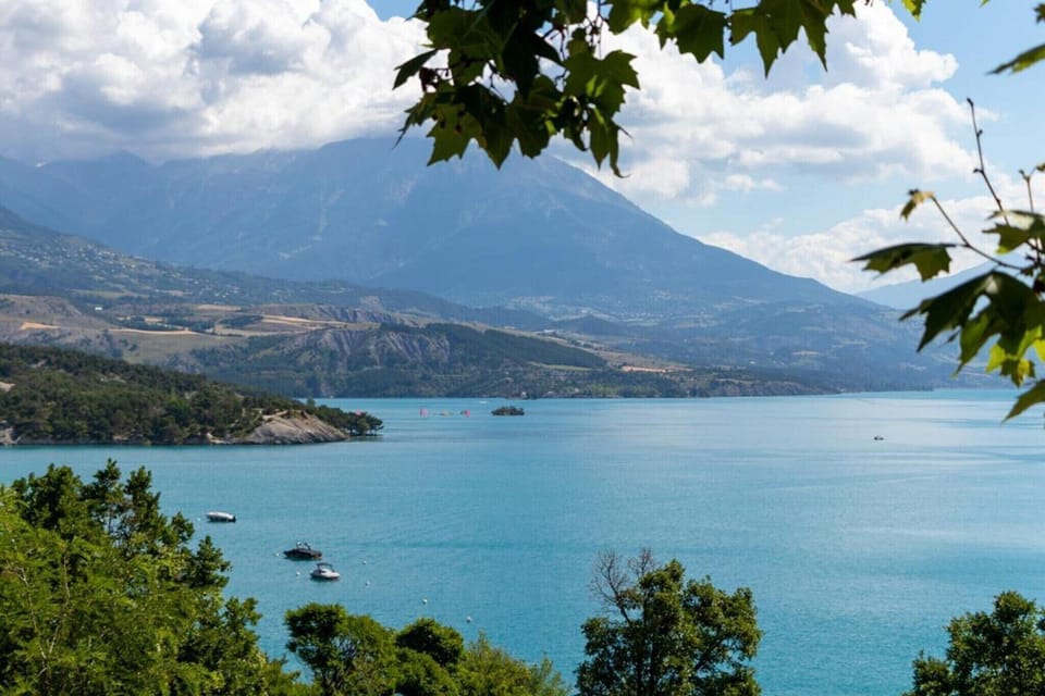 Surroundings [summer] (1-5 km)