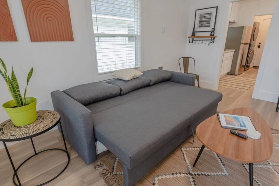 #InvestREPM #CoosCottageCollection #CoosBay #FurnishedRental