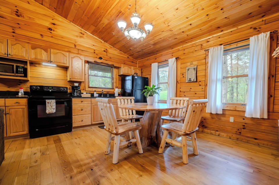 Full sized kitchen appliances