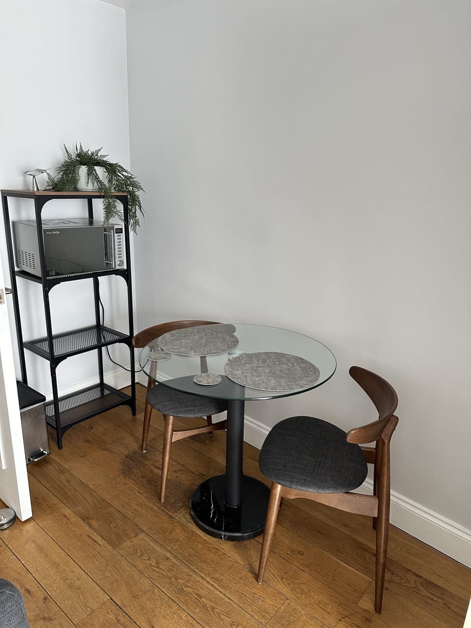 Table/Workspace 