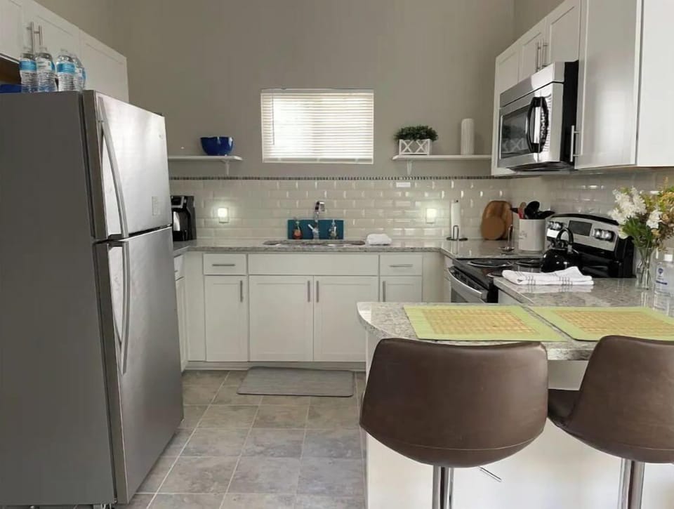 Fully stocked kitchen
