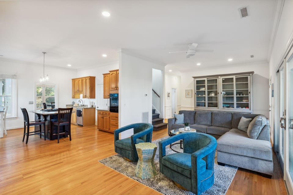 Living room, Kitchen - Open Layout