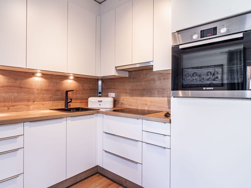 Cabinetry, Countertop, Property, Kitchen Appliance, Kitchen Stove, Kitchen, Wood, Home Appliance, Interior Design, Sink