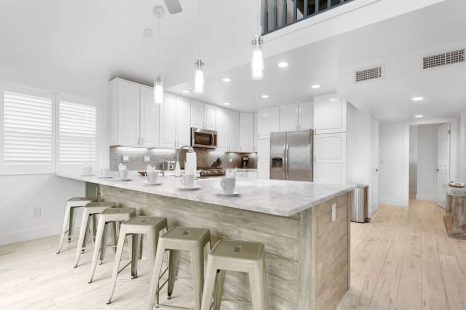 Breakfast Bar