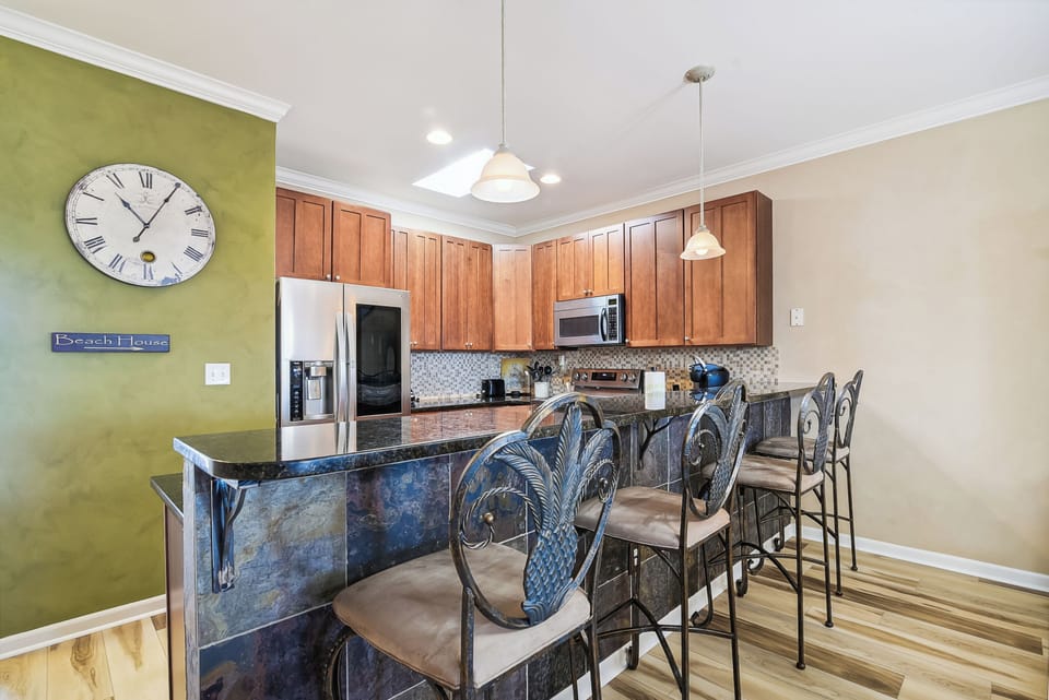Main Level,Dining Area,