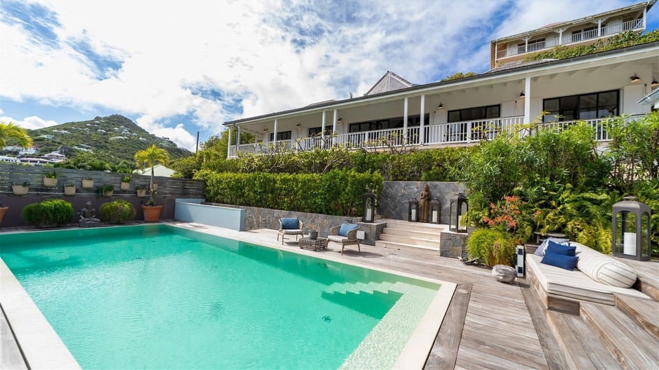 Pool & Terrace