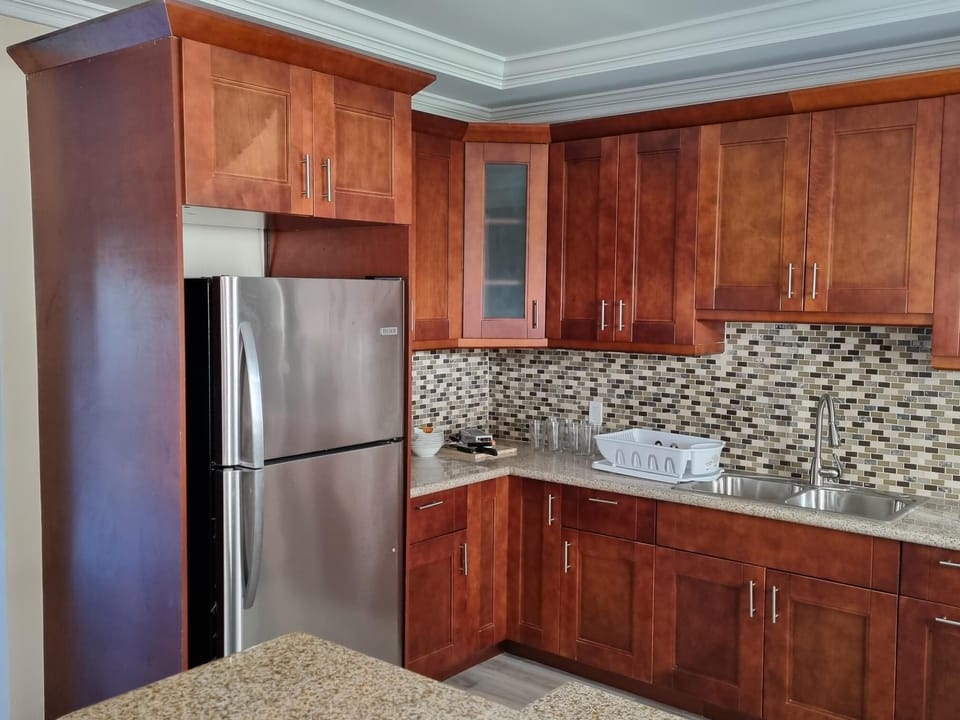 Kitchen refrigerator