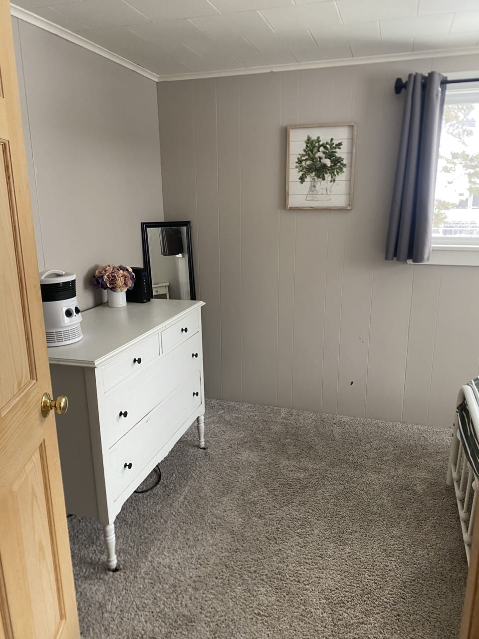 second bedroom