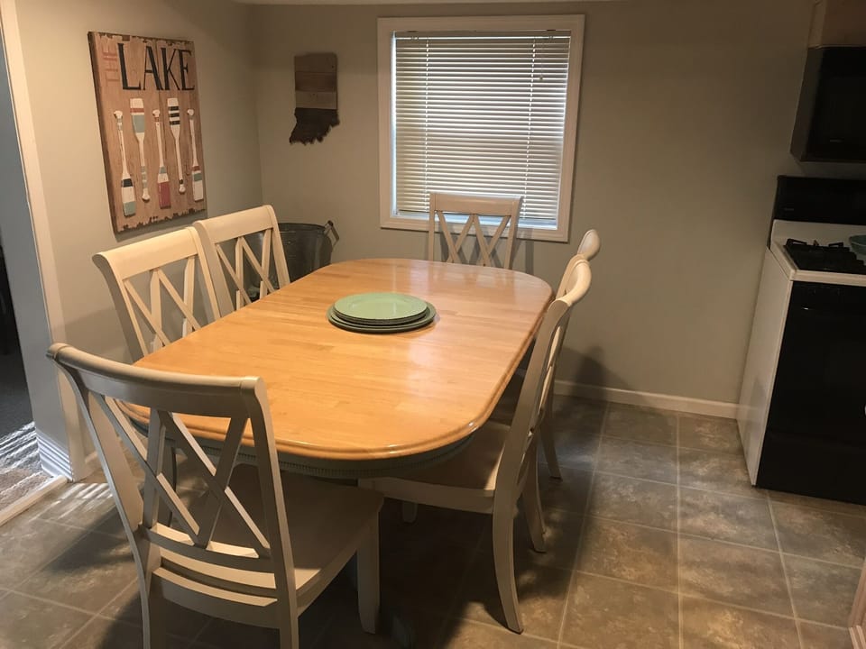 Dining Table - expands with hidden leaf