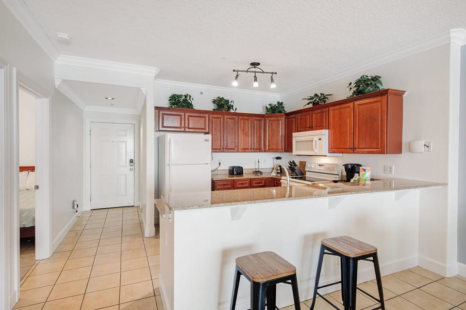 Ocean Villa 502 Kitchen