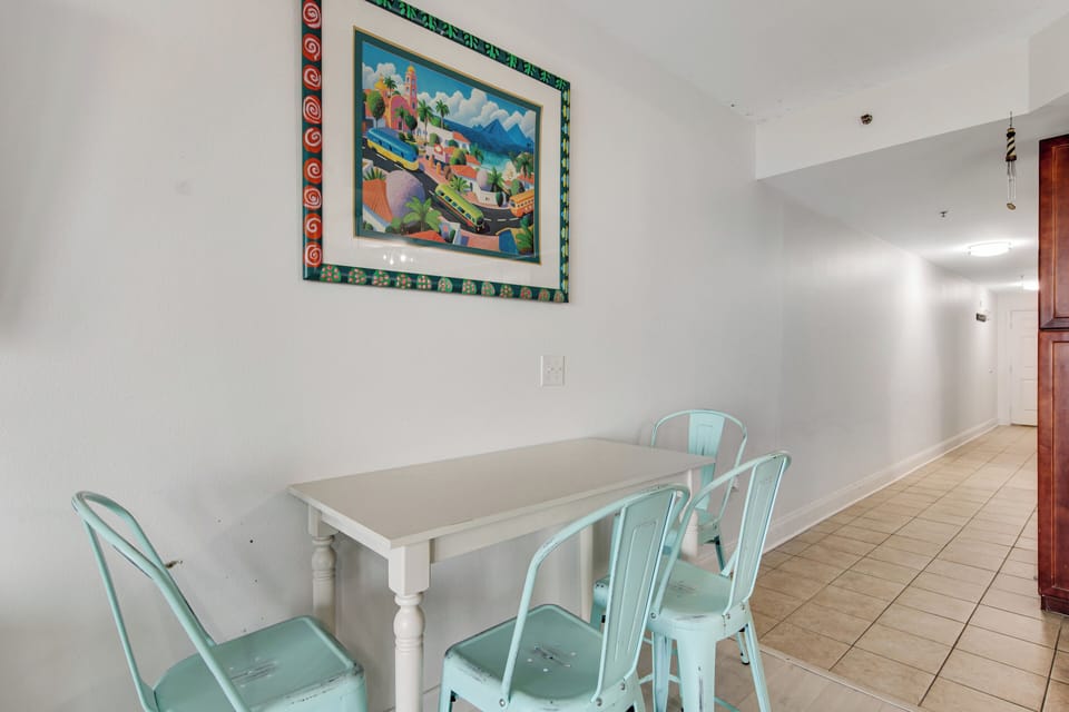 Laketown Wharf 1816 Dining Table