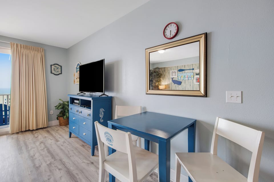 Laketown Wharf 1316 Living Area with Gulf Views
