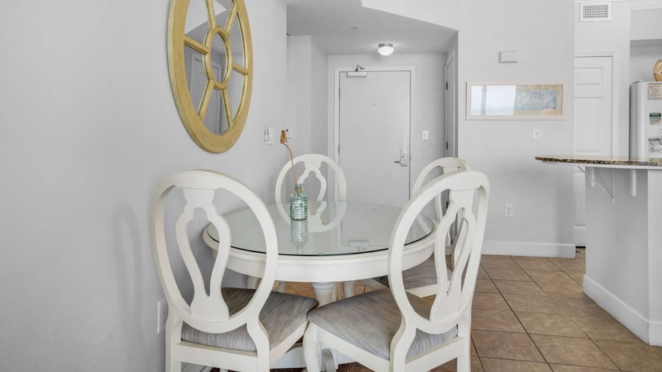 Tidewater 2315 Dining Table